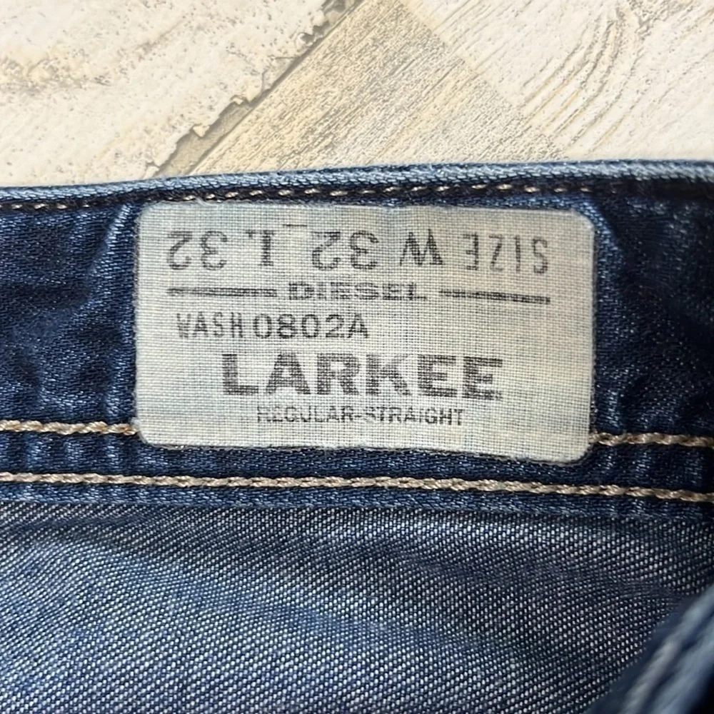 Diesel Larkee Regular Straight Jeans Size 32/26